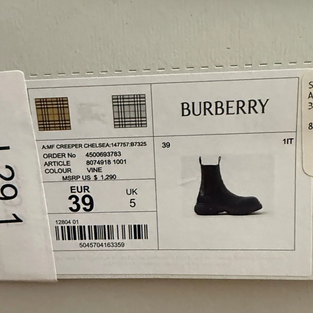 New-BURBERRY LEATHER CREEPER CHELSEA BOOTS IN DARK GREEN - Picture 15 of 16